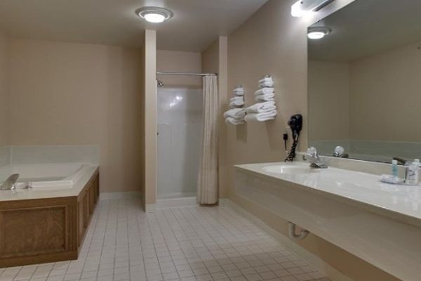 HERITAGE GRAND INN (Canton)